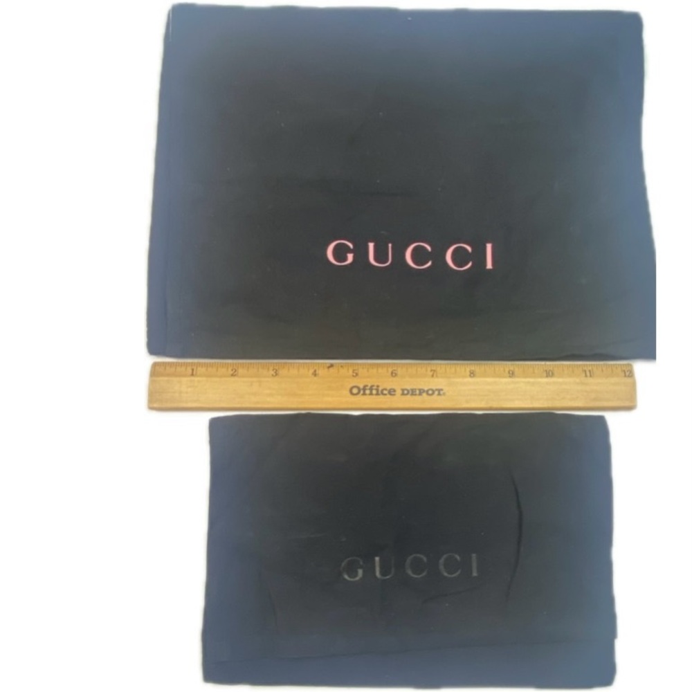Gucci black dust bag set (2).